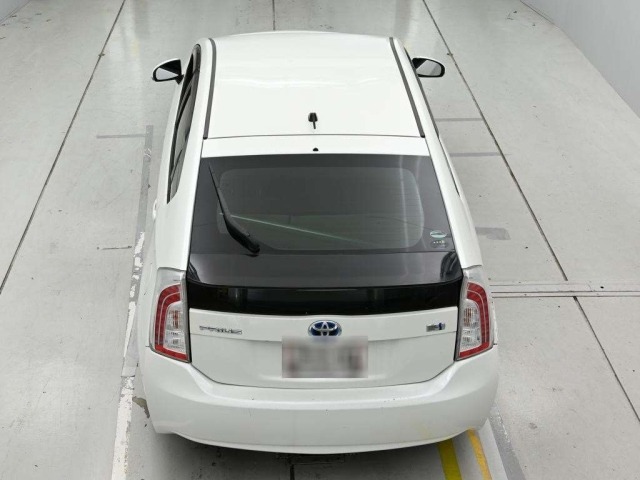 Toyota PRIUS 2015 7660135-8