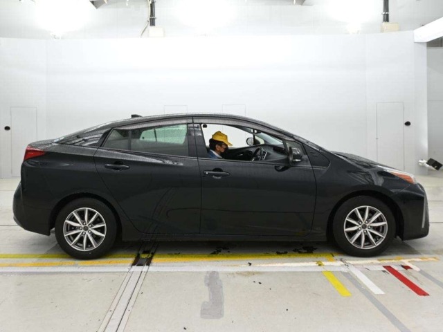 Toyota PRIUS 2020 7660136-3