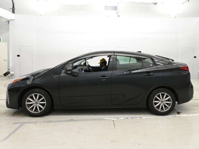 Toyota PRIUS 2020 7660136-4