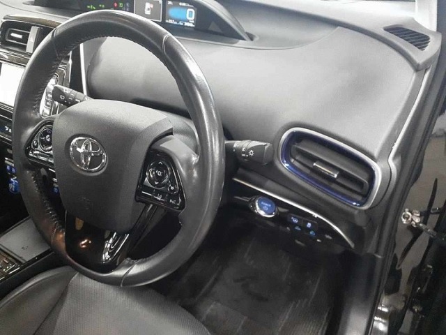 Toyota PRIUS 2020 7660136-9