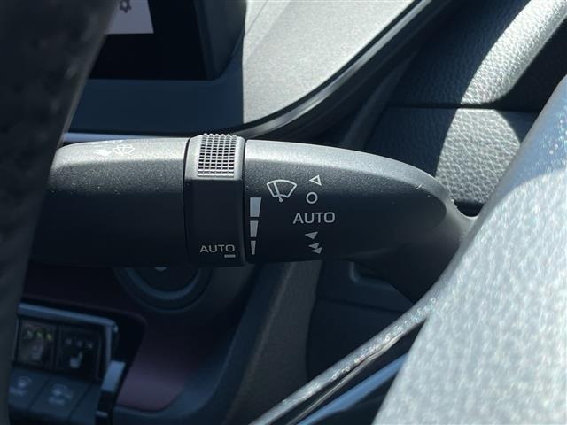 Toyota PRIUS 2024 7660735-6