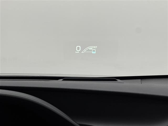 Toyota PRIUS 2022 7661457-17