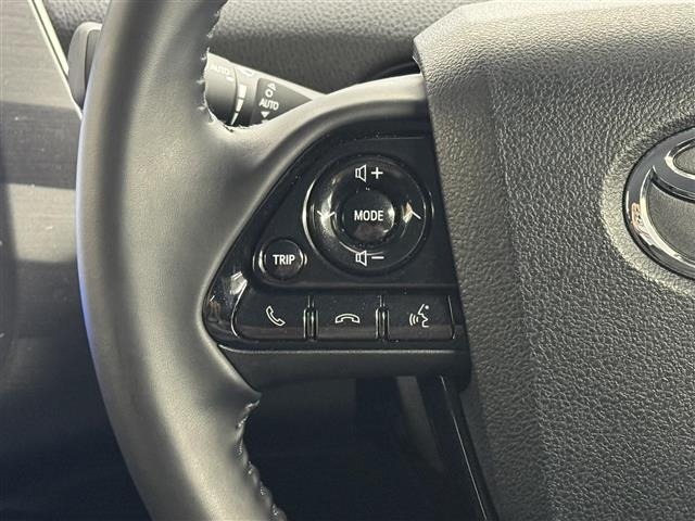 Toyota PRIUS 2022 7661457-18