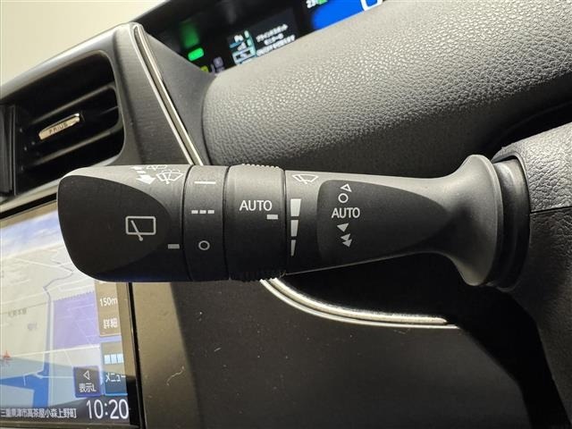 Toyota PRIUS 2022 7661457-21