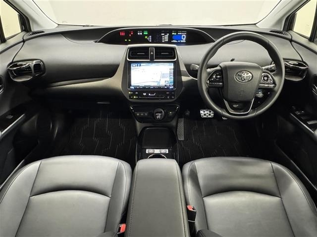 Toyota PRIUS 2022 7661457-25