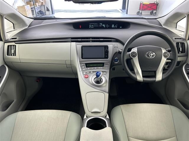 Toyota PRIUS 2015 7661924-14