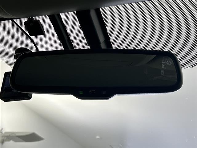 Toyota PRIUS 2015 7661924-18