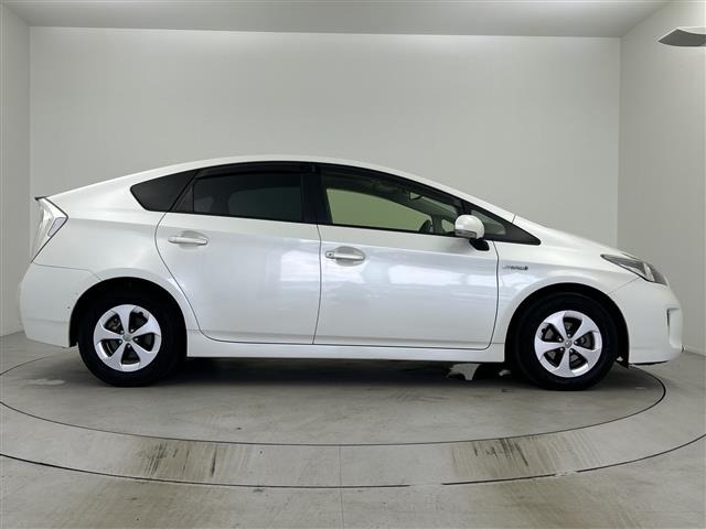 Toyota PRIUS 2015 7661924-22
