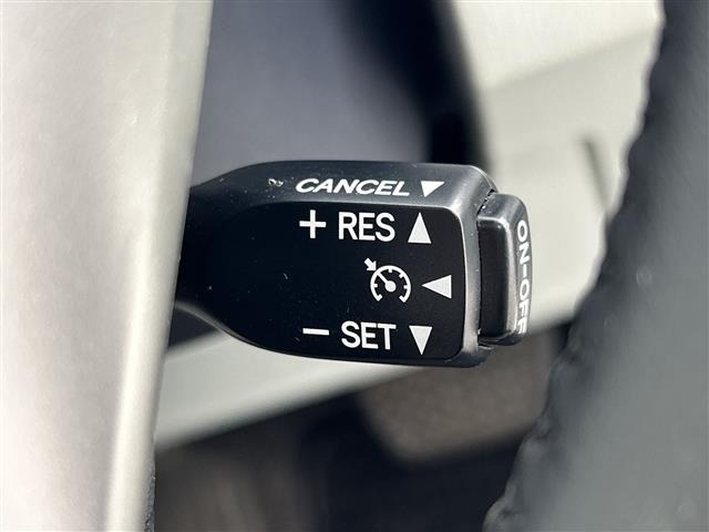 Toyota PRIUS 2015 7661924-8