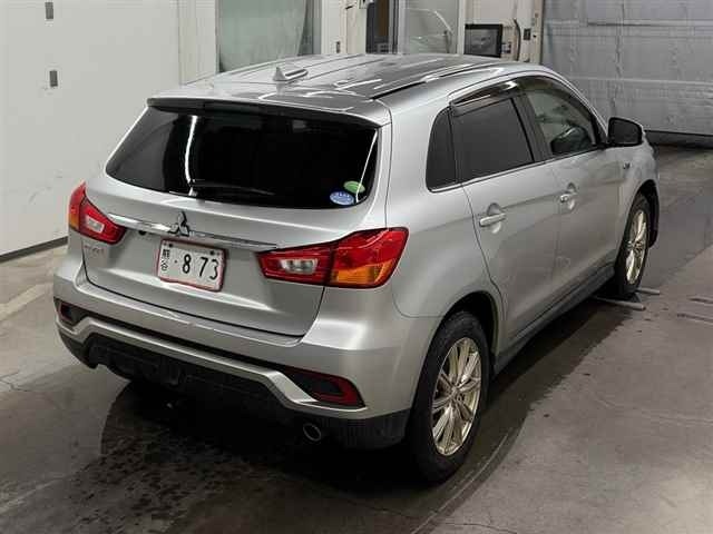 Mitsubishi RVR 2018 7665079-5