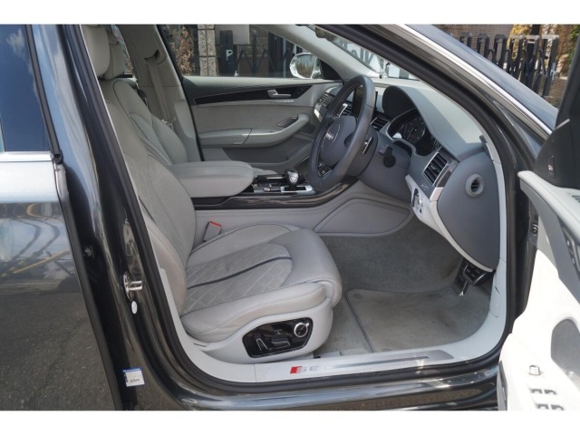 Audi S8 2015 7673583-7