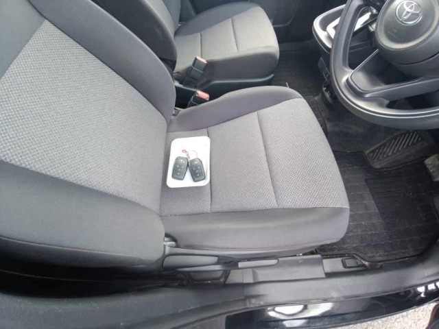 Toyota SIENTA 2022 7674977-10