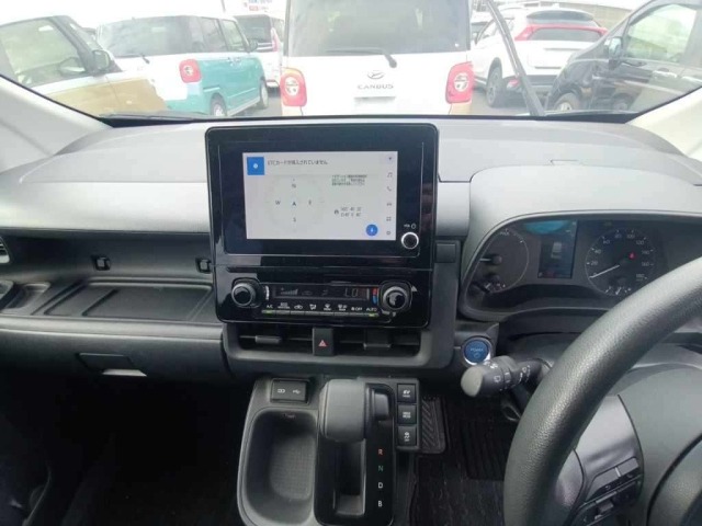 Toyota SIENTA 2022 7674977-11