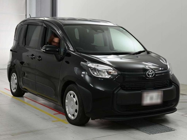 Toyota SIENTA 2022 7674977-5