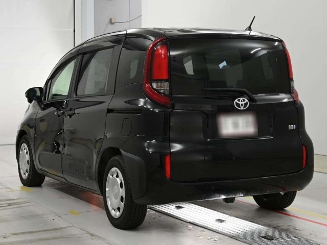 Toyota SIENTA 2022 7674977-6
