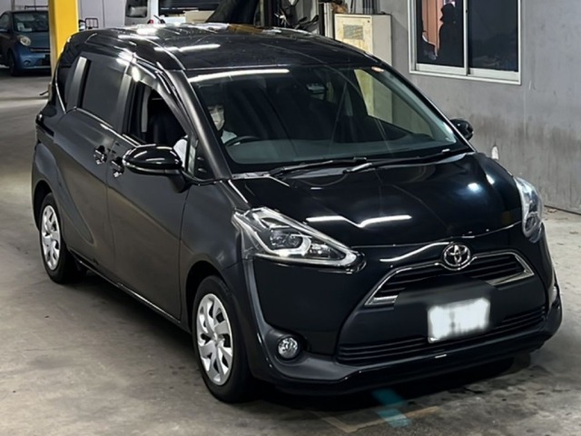 Toyota SIENTA 2018 7674997-4