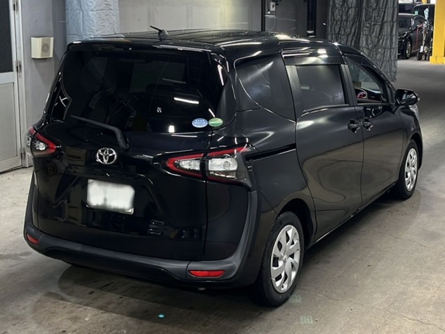 Toyota SIENTA 2018 7674997-5