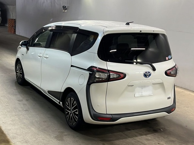 Toyota SIENTA 2018 7674998-1