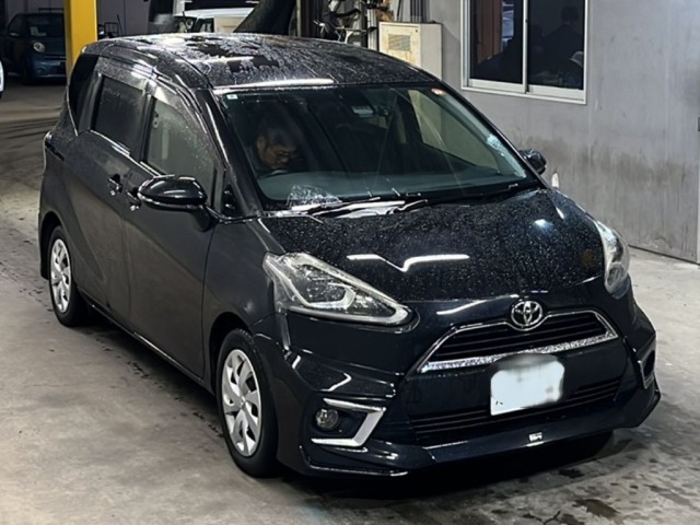 Toyota SIENTA 2016 7675002-4