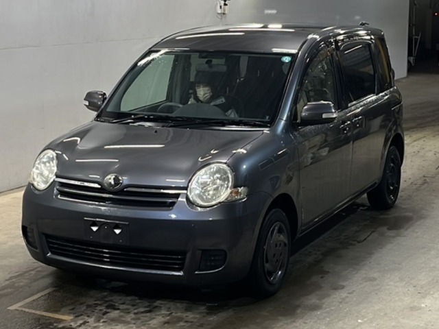Toyota SIENTA 2010 7675003-0