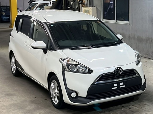 Toyota SIENTA 2016 7675004-4