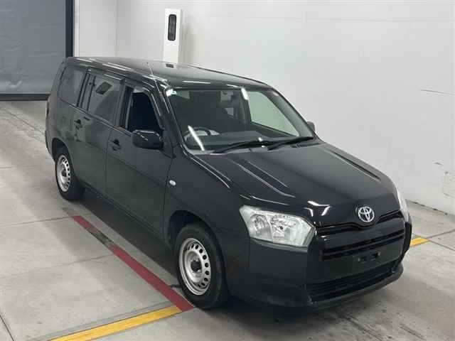 Toyota SUCCEED VAN 2017 7672529-0