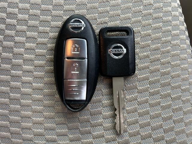 Nissan TIIDA 2012 7662498-11
