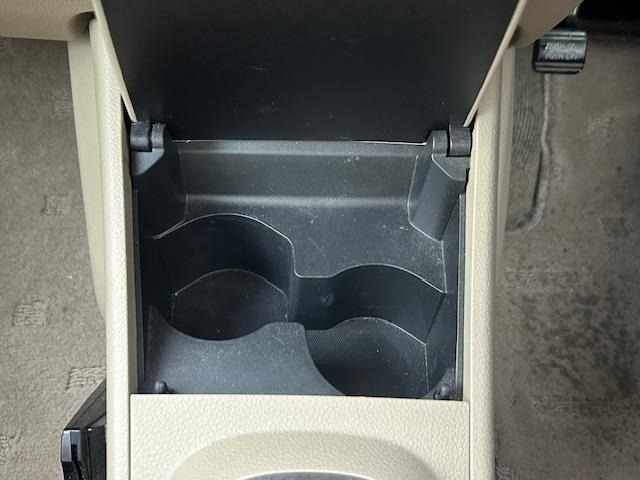 Nissan TIIDA 2012 7662498-22