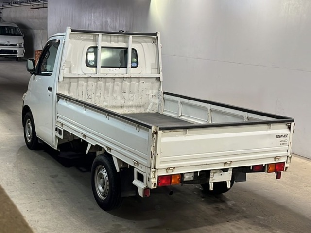 Toyota TOWNACE TRUCK 2015 7672553-1