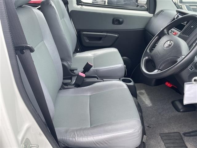Toyota TOWNACE VAN 2017 7661158-10