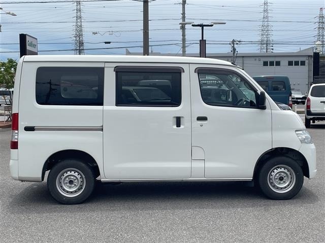 Toyota TOWNACE VAN 2017 7661158-6