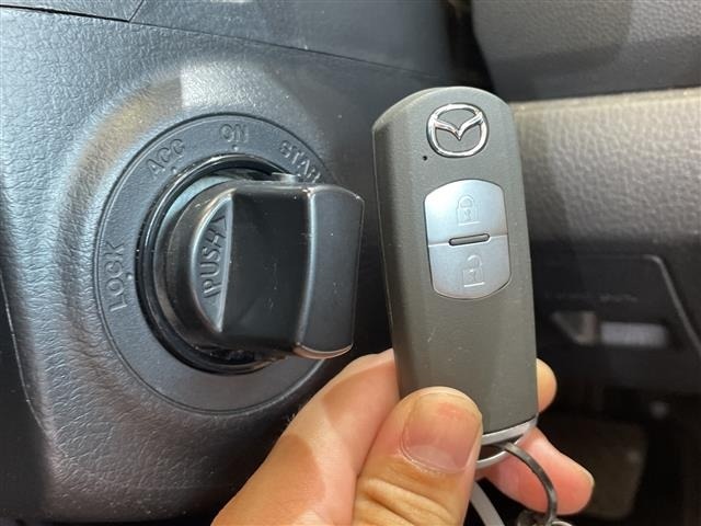 Mazda VERISA 2013 7665415-5