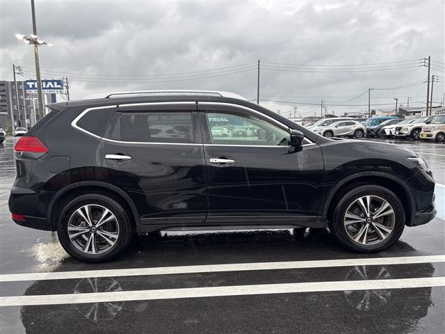 Nissan X-TRAIL 2019 7673466-1