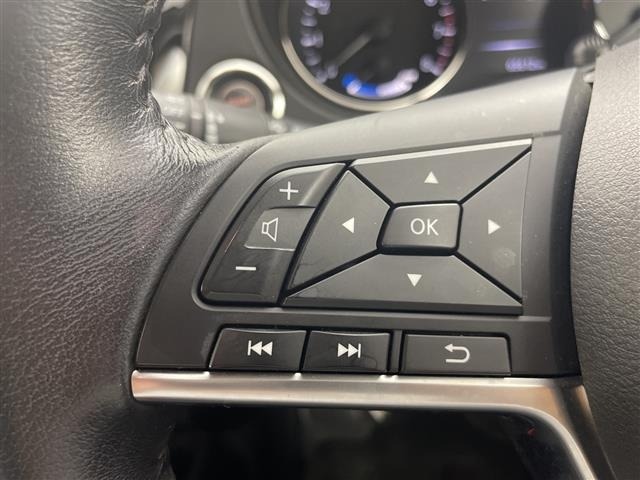 Nissan X-TRAIL 2018 7673514-11