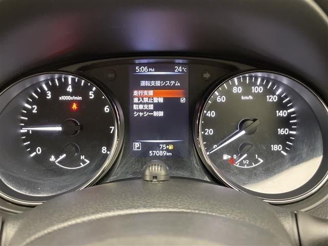 Nissan X-TRAIL 2018 7673570-5
