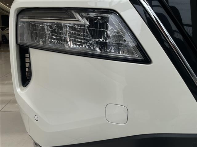 Nissan X-TRAIL 2023 7673661-11