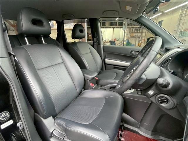 Nissan X-TRAIL 2013 7673662-15