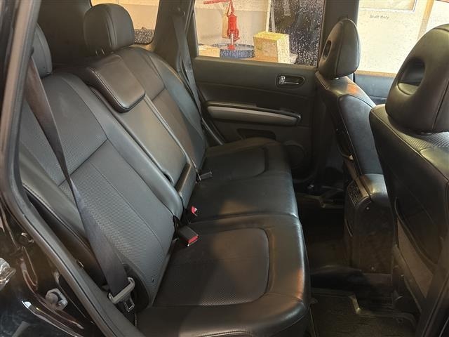 Nissan X-TRAIL 2010 7673671-1