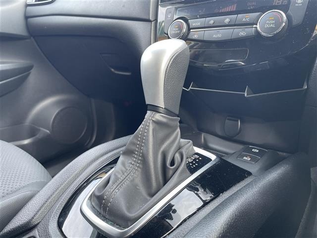 Nissan X-TRAIL 2022 7673672-5