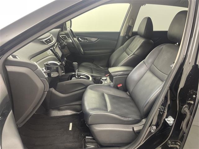 Nissan X-TRAIL 2014 7673673-2
