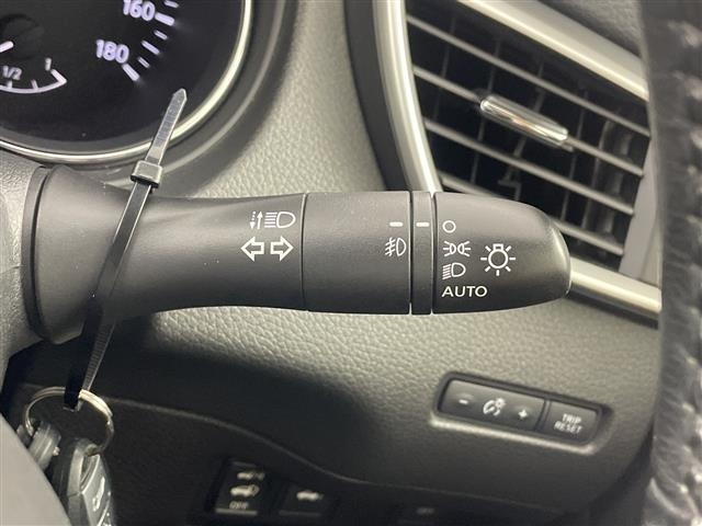 Nissan X-TRAIL 2014 7673673-3