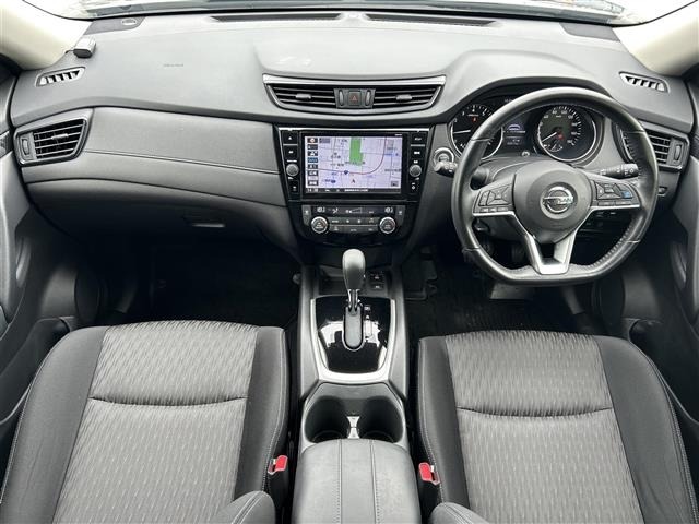 Nissan X-TRAIL 2017 7673681-19