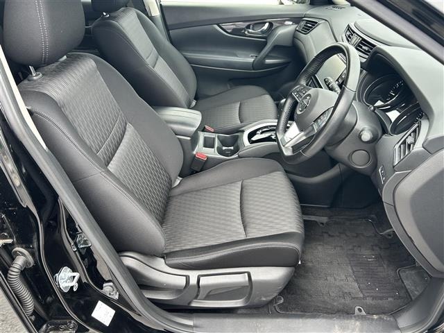 Nissan X-TRAIL 2017 7673681-2
