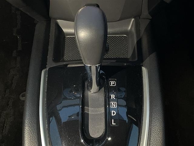 Nissan X-TRAIL 2014 7673682-11