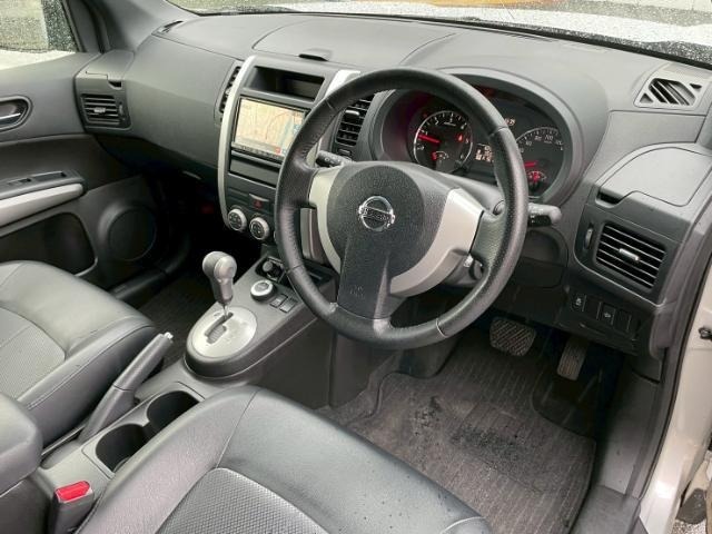 Nissan X-TRAIL 2013 7673683-12