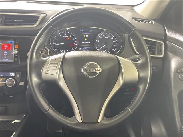 Nissan X-TRAIL 2016 7673684-12