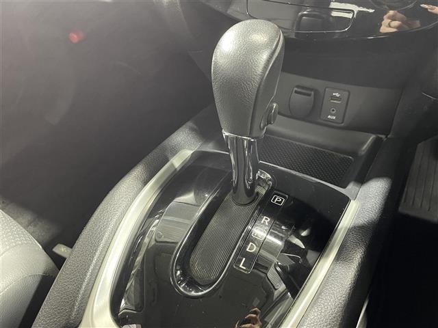 Nissan X-TRAIL 2016 7673692-20