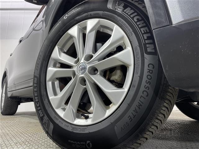 Nissan X-TRAIL 2016 7673692-3