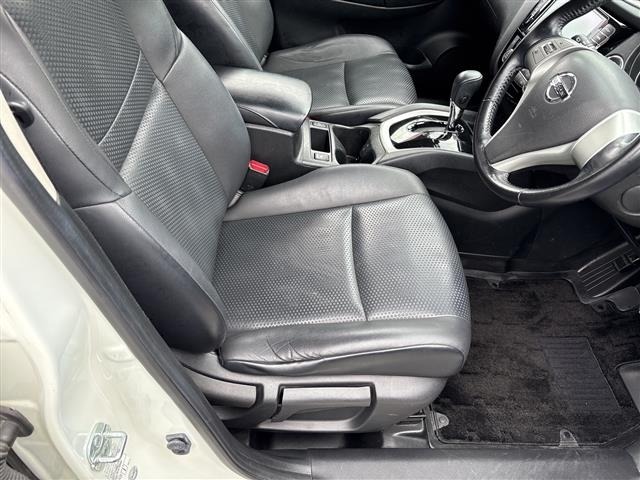 Nissan X-TRAIL 2015 7673693-2