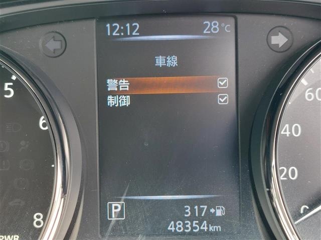 Nissan X-TRAIL 2018 7673702-12